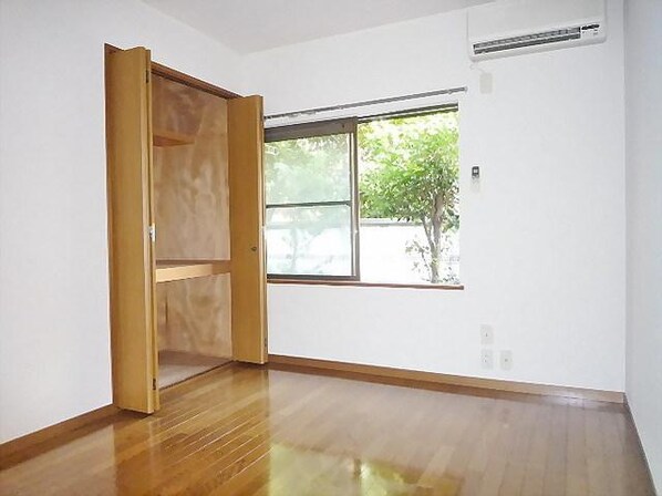 アルカディアの物件内観写真